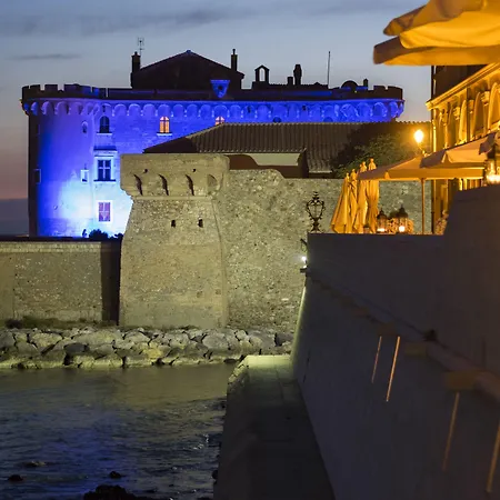 La Posta Vecchia Szálloda