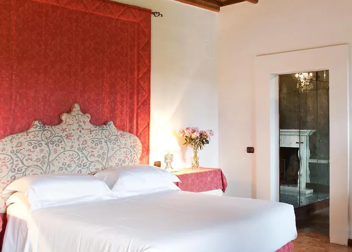 拉波斯塔维奇亚酒店