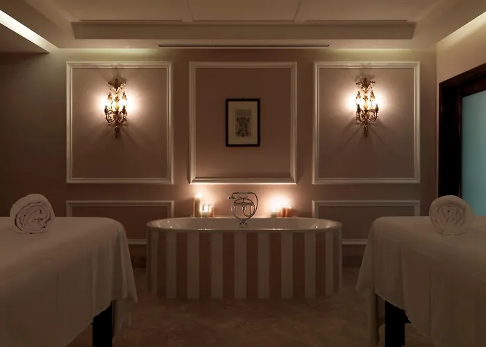 拉波斯塔维奇亚酒店