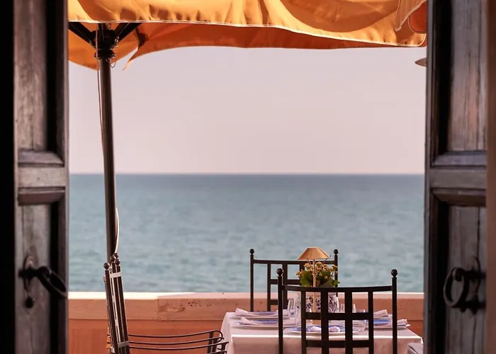 拉波斯塔维奇亚酒店 拉迪斯波利