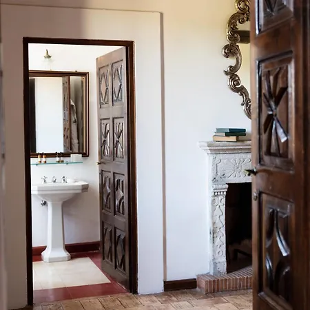 La Posta Vecchia Hotel 5*