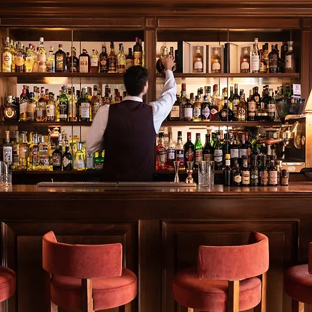 Hotel La Posta Vecchia 5*