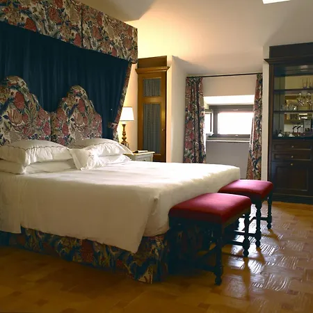 La Posta Vecchia Hotel 5*