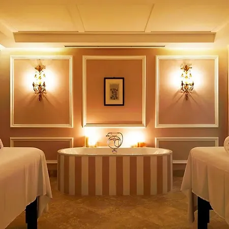 Hotel La Posta Vecchia 5*