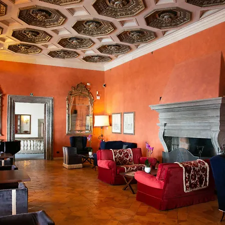 Hotel La Posta Vecchia 5*