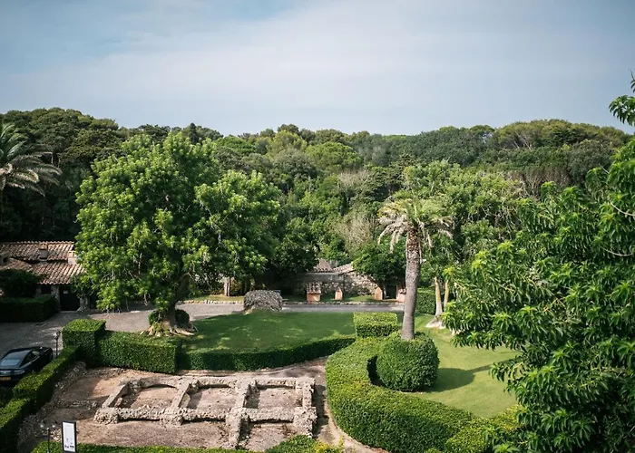 La Posta Vecchia מלון 5*