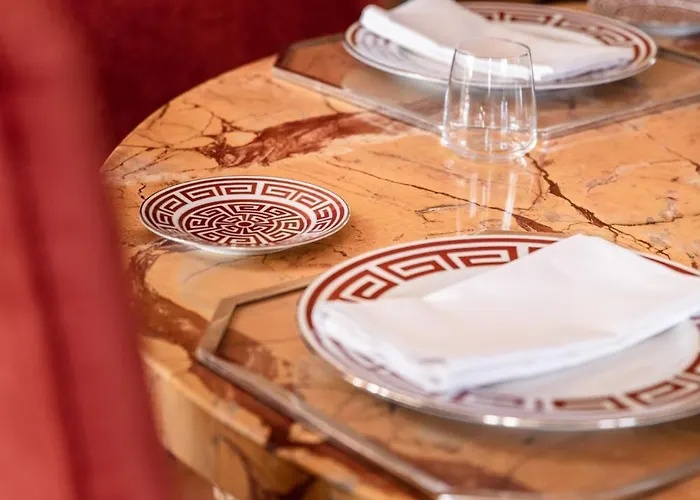 La Posta Vecchia מלון