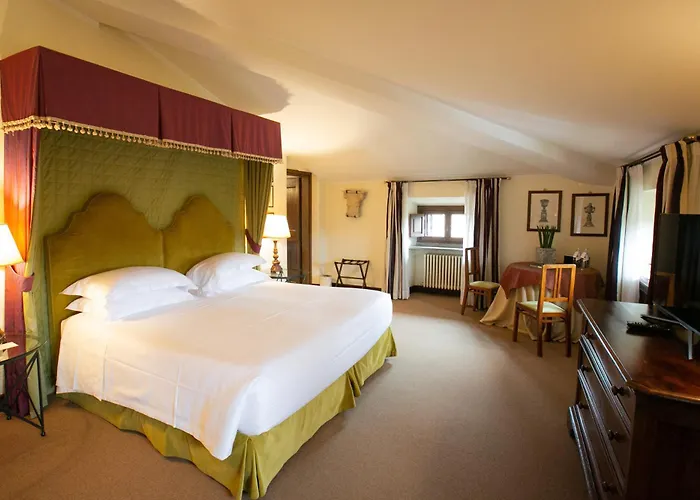 La Posta Vecchia מלון