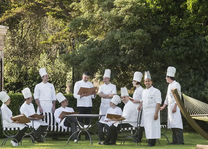 La Posta Vecchia מלון