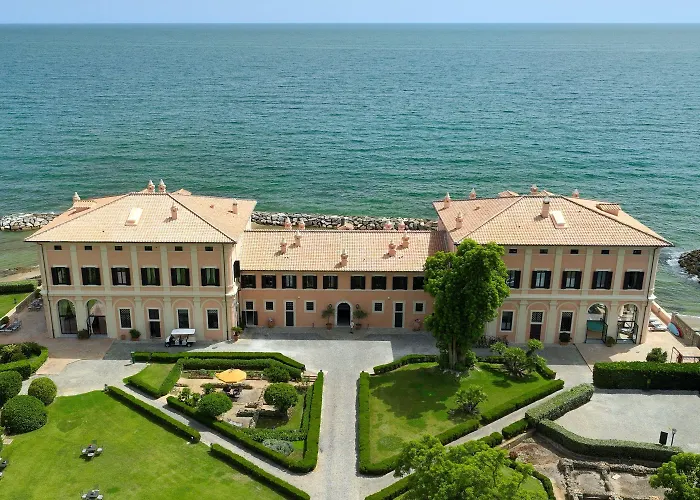 La Posta Vecchia מלון