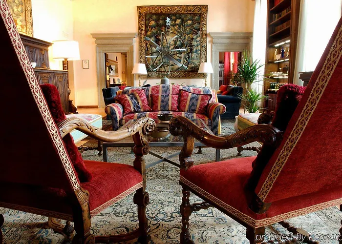 La Posta Vecchia מלון